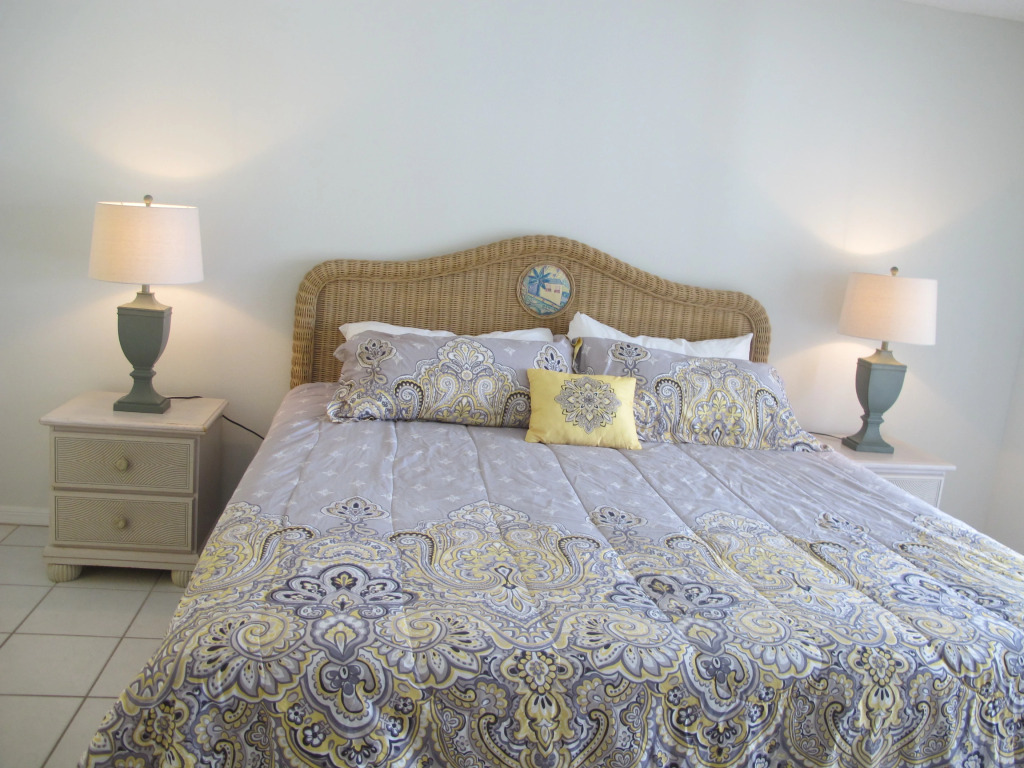 Lake View Pool Home, close to Disney, Malls: BP33, Kissimmee, US