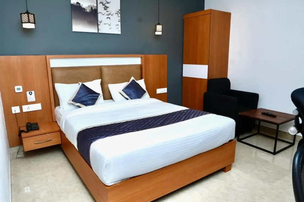 Hotel N Elite
