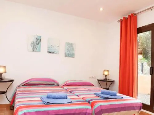 Holiday Home Mas Ambros 01
