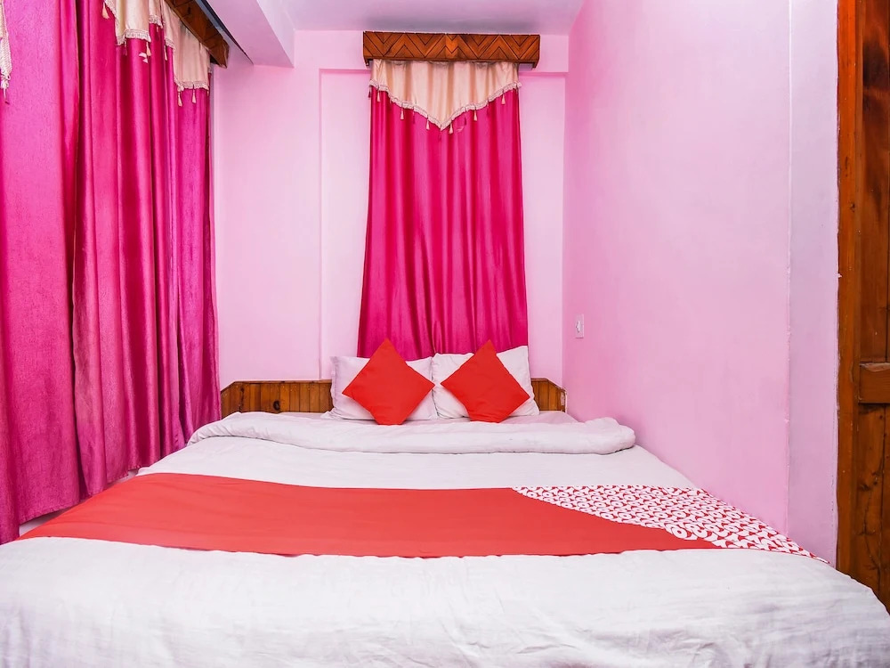 OYO 25050 Hotel Sukhsagar