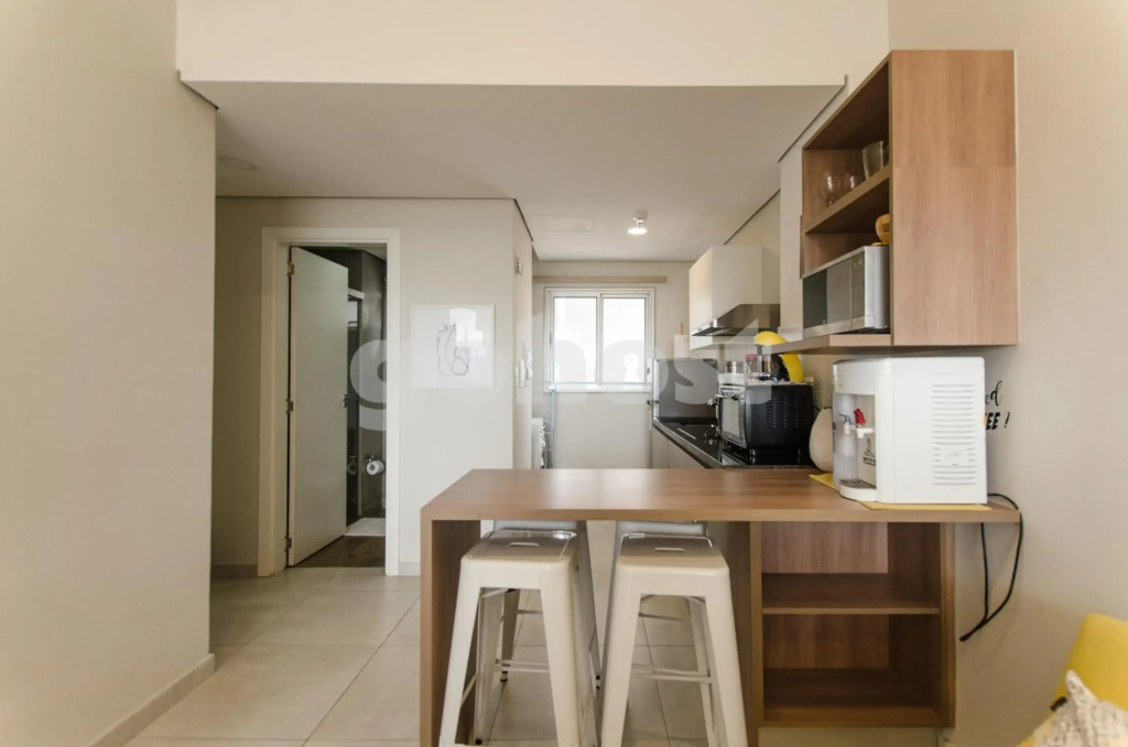 Pequeño estudio moderno en el nuevo centro de Asunción MA001