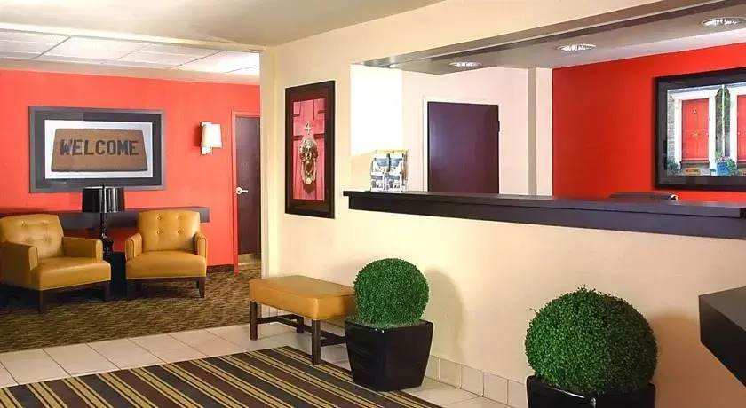 Homestead Studio Suites Miami Airport Doral