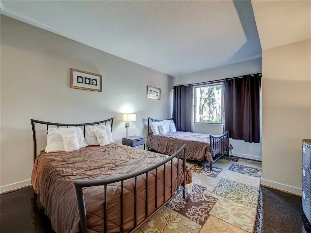 5301 Treetops - Two Bedroom Condo
