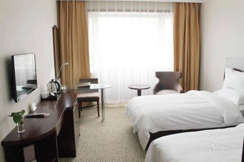 New Era Hotel