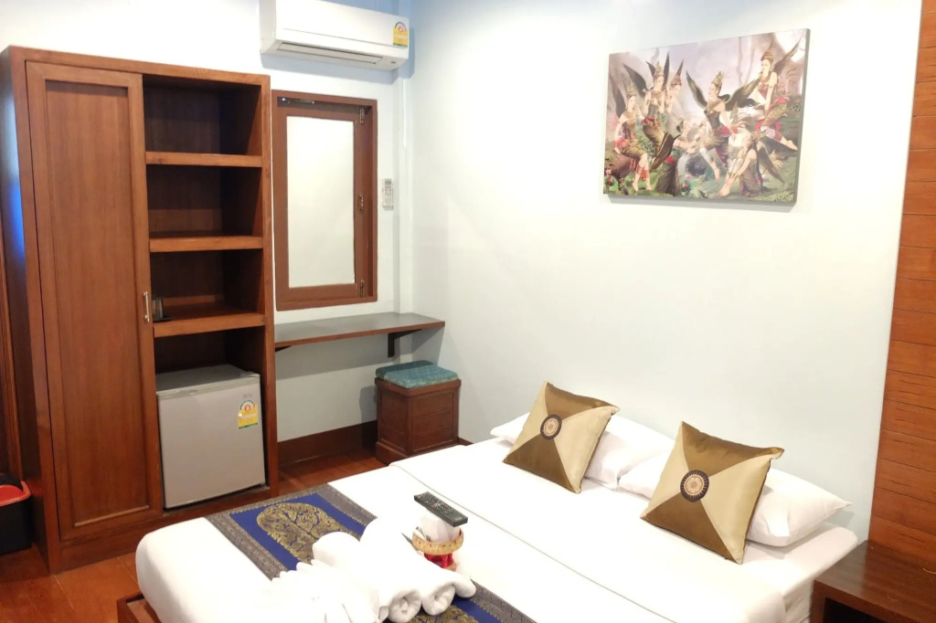 Baanlek Home Stay
