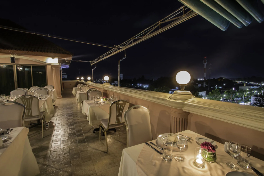 Crystal Hotel Krabi