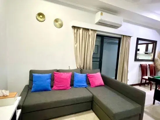 MJ21 Majestic Residence