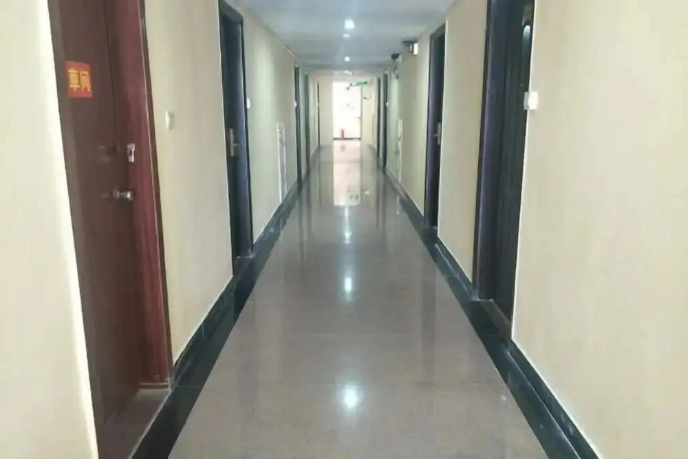 Longsheng Hotel