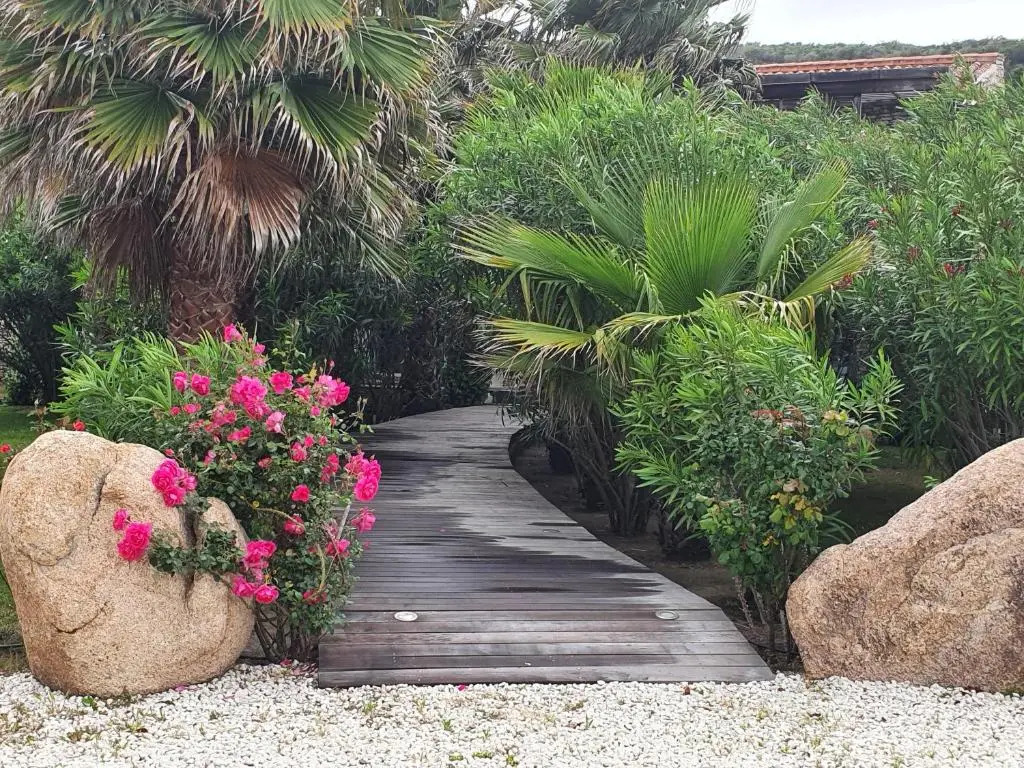 Villa Petra Bianca 8 chambres 16 pers À proximité de la Marina de Bonifacio Piscine Chauffée