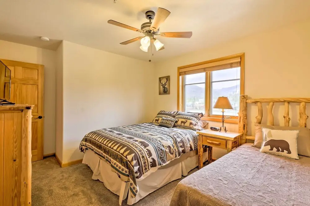 Steps to Grand Lake: Condo w/ Deck & Mtn Views