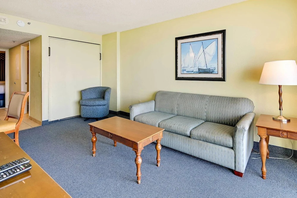 Oceanfront Myrtle Beach Condo w/ Resort Amenities!