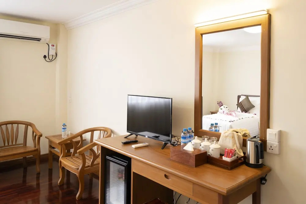 Lin Unity Win Hotel
