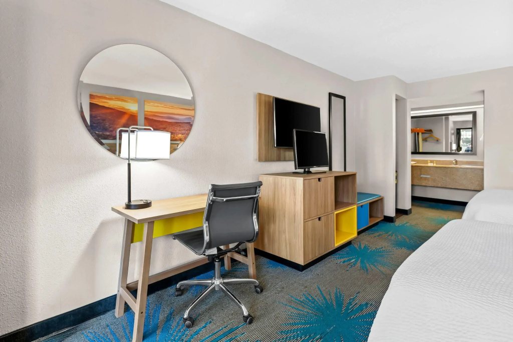 Days Inn by Wyndham Saint Pauls