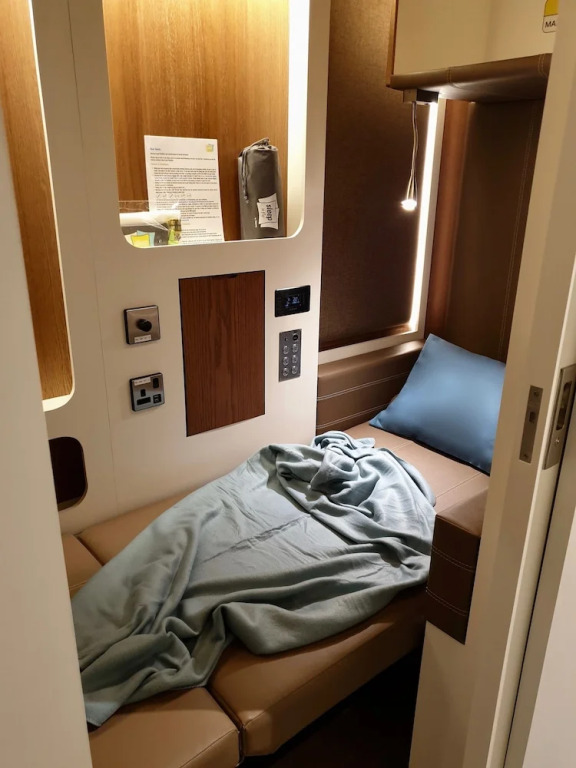 Sleepover Terminal 3, Concourse B - formerly sleep n fly
