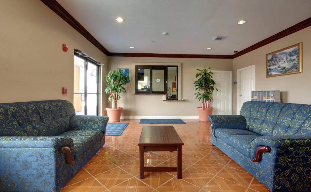 Regency Inn