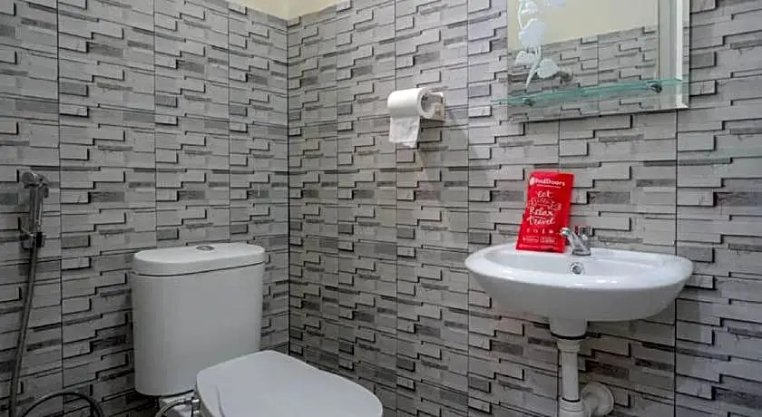 RedDoorz @ Jalan Raya Kaliwungu Selatan Kendal