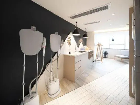 Atour S Hotel Wenshu Yuan MonasterySubway Station, Chunxi Road