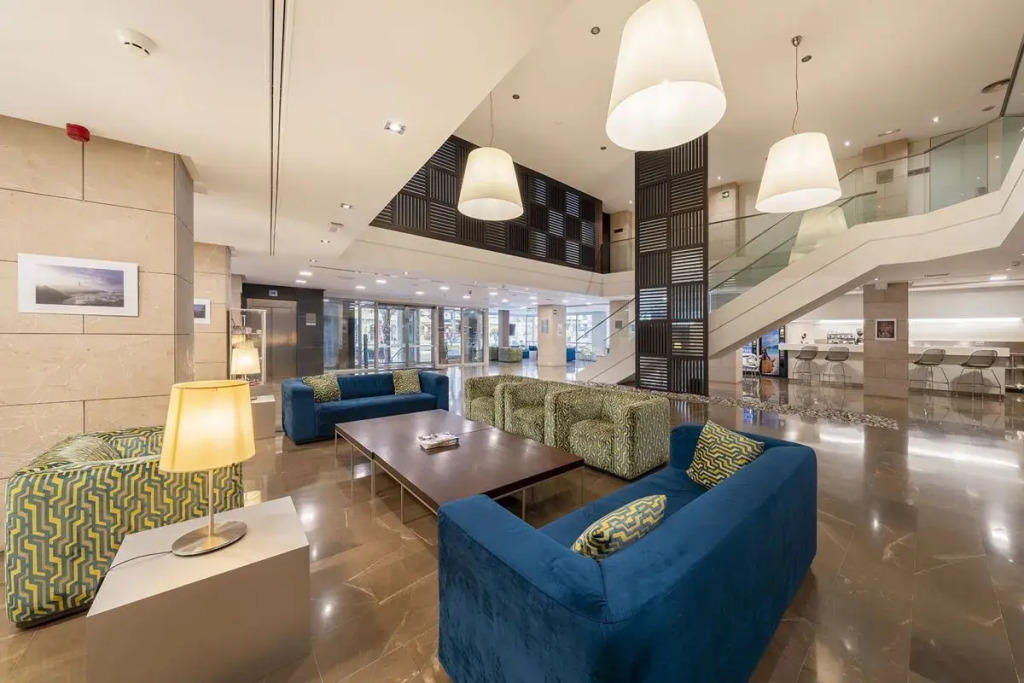 Отель Eurostars Lucentum