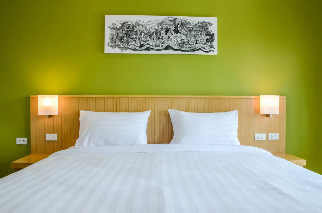 S2 Airport Residence