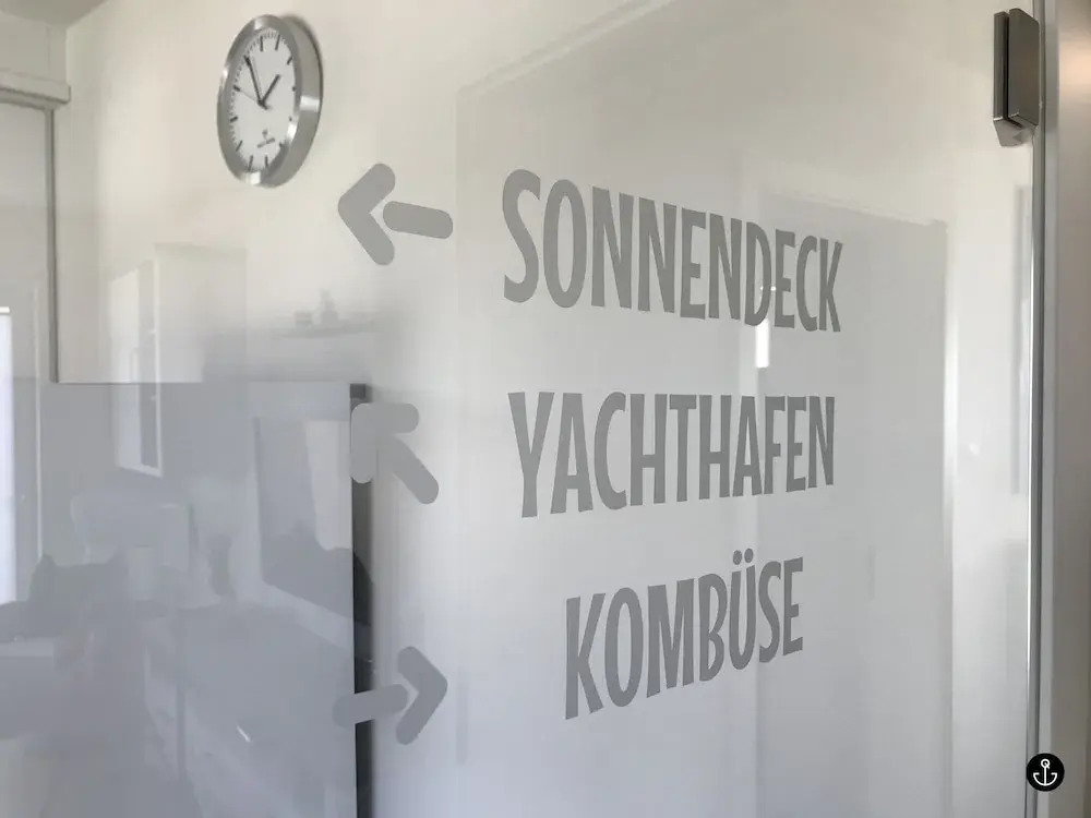 Sonnenweg 1