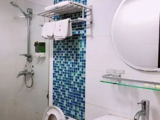 Yunji Hotel (Guangzhou Olympic Sports Center Dongpu Metro Station Branch)