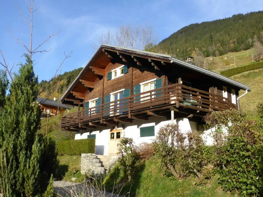 Chalet cosy 11 pers avec wifi, lave-vaisselle & lave-linge - FR-1-342-229