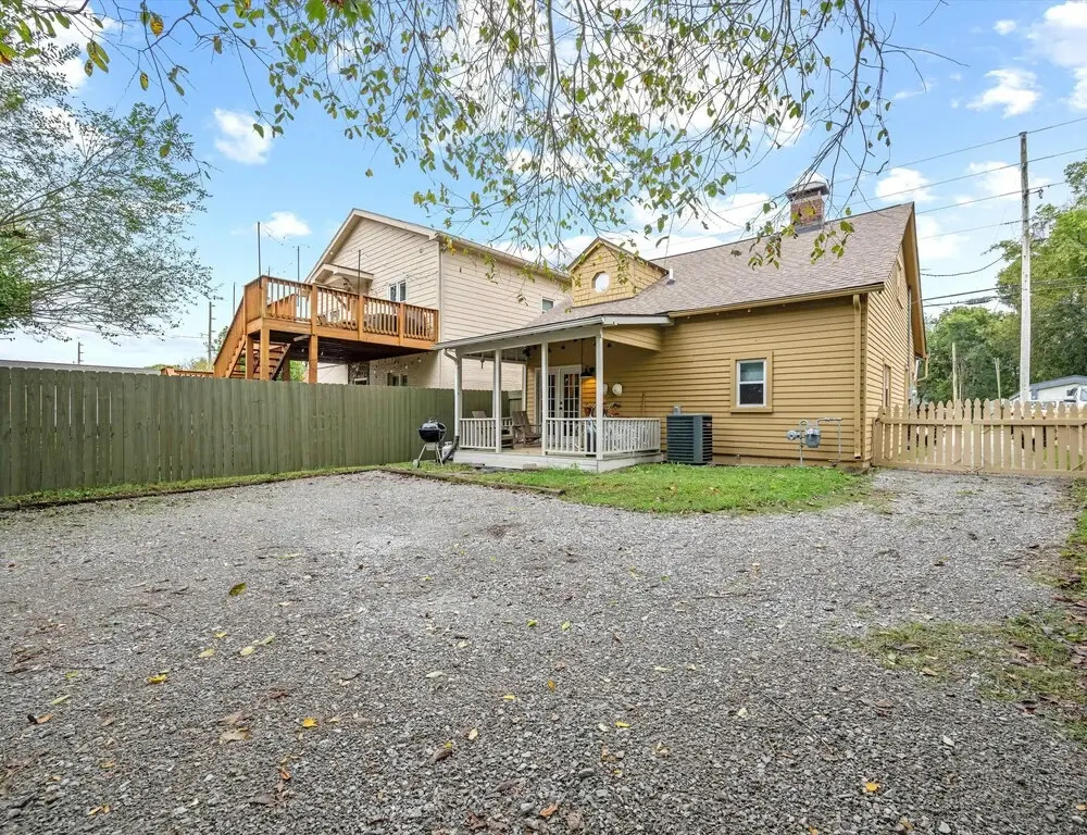 The Franklin House, Home for 6