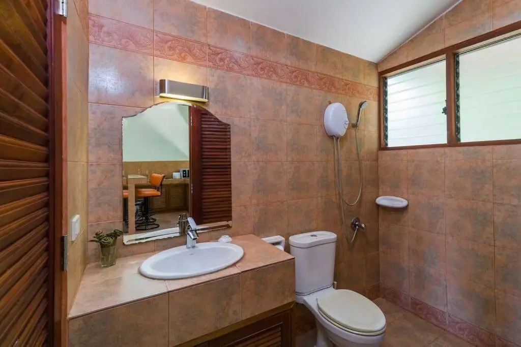 Secret Garden Villa 3BR（Pool/Walk to beach）