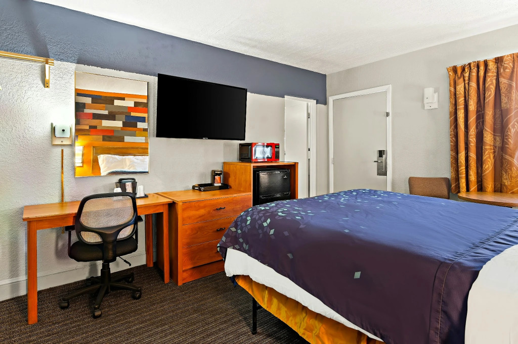 Scottish Inns Collinsville - Martinsville