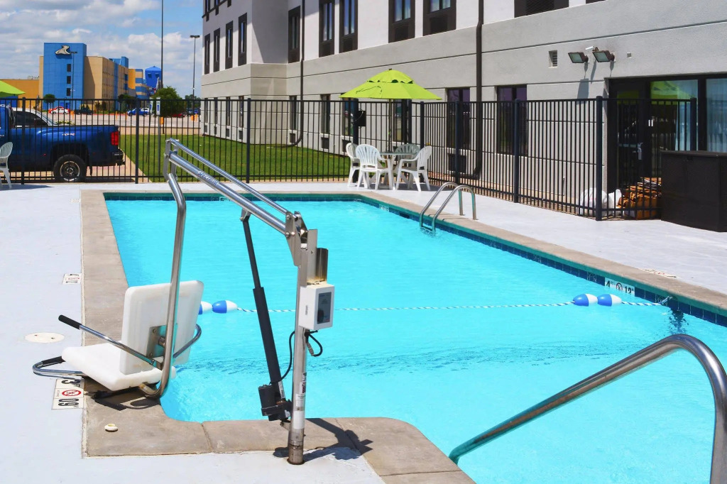 Garner Hotel Norman Universirty Area by IHG