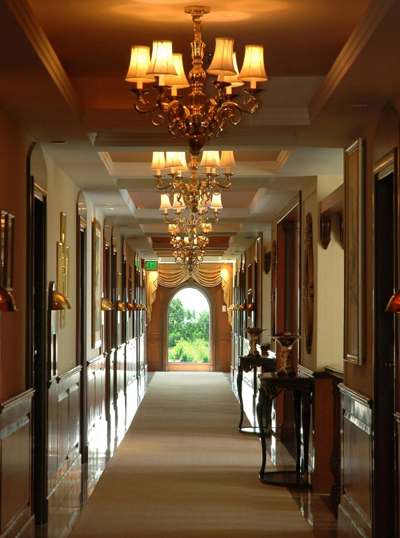 The Palms Town & Country Club - Resort