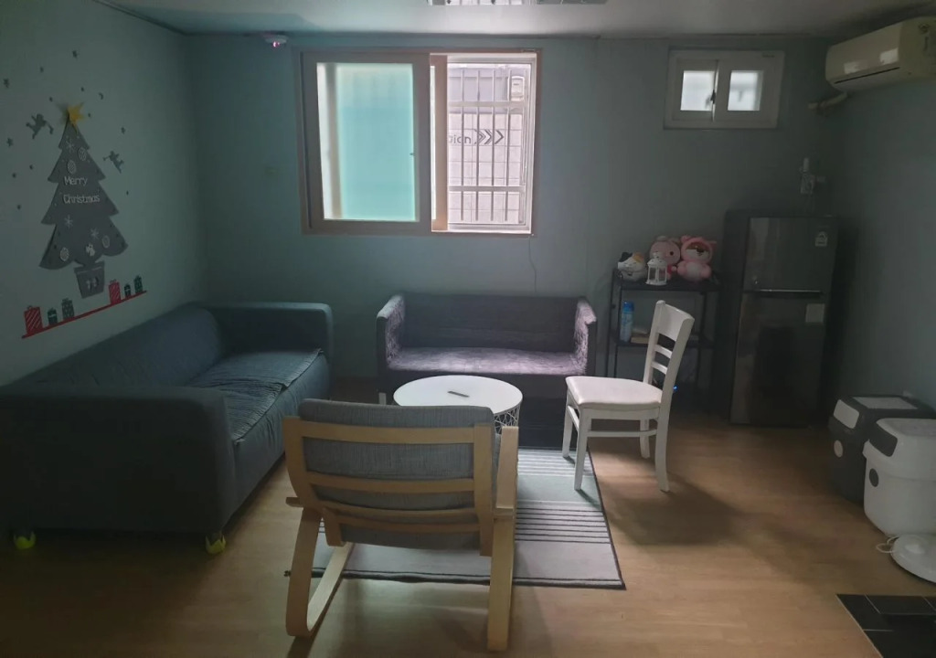 Kim's Family Guest House - Hostel
