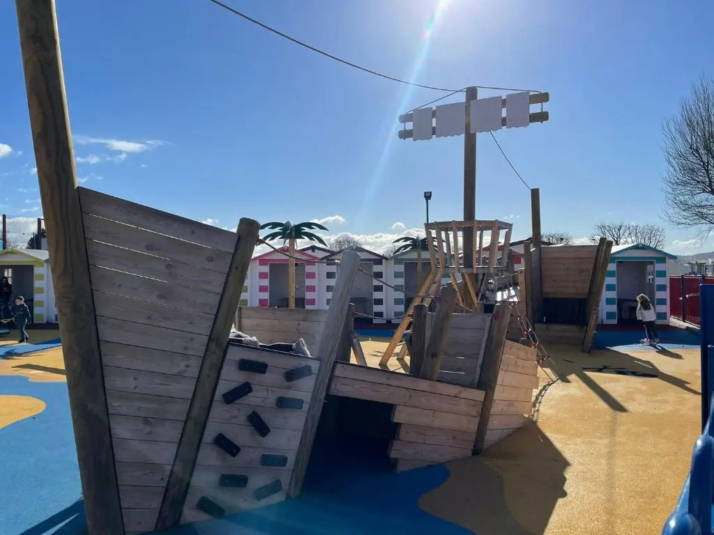 54 Family Caravan at Marine Holiday Park, sleeps 4