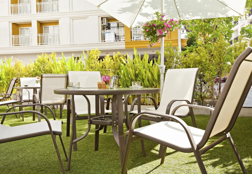 Garden Phuket Hotel