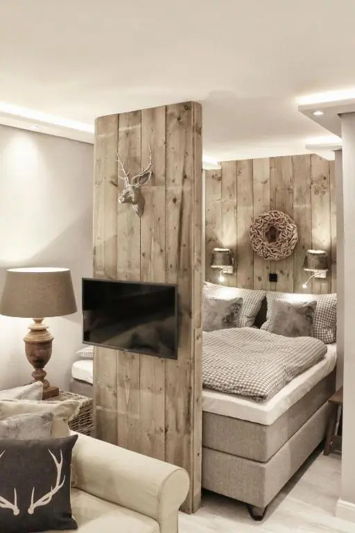 HOME Suites Apartment 5