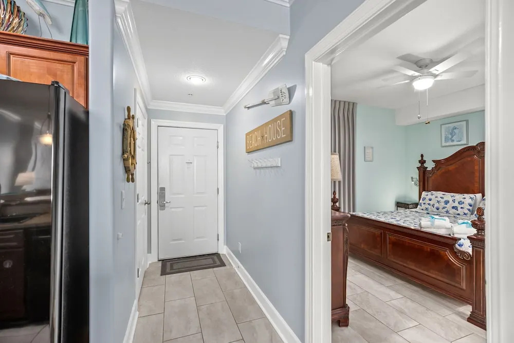 NEW PROPERTY! Vacation Right on the Gulf in Sand & Seafoam Villa Sleeps 6