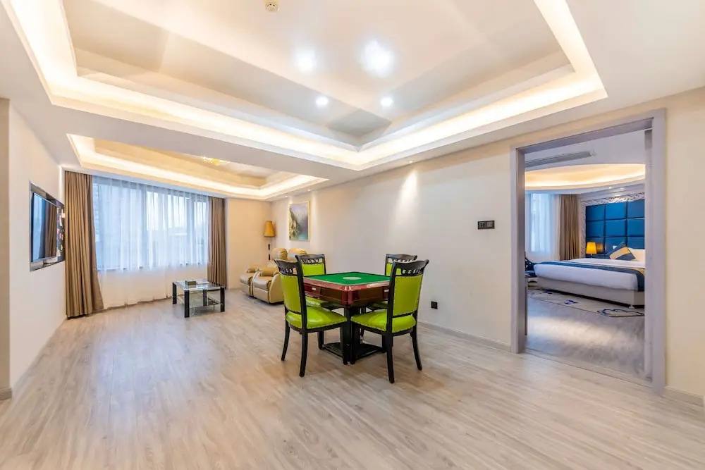 Days Hotel by Wyndham Chongqing Bishan Jindu
