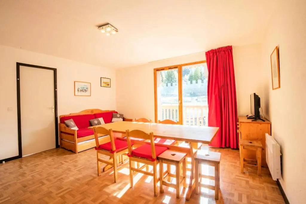 Résidence Le Cheval Blanc - 4 Pièces pour 8 Personnes 193068