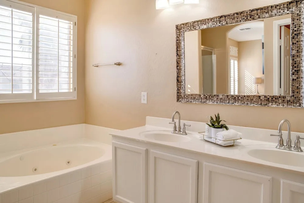 Close to Hospitals: Goodyear Family Home w/ Pool!