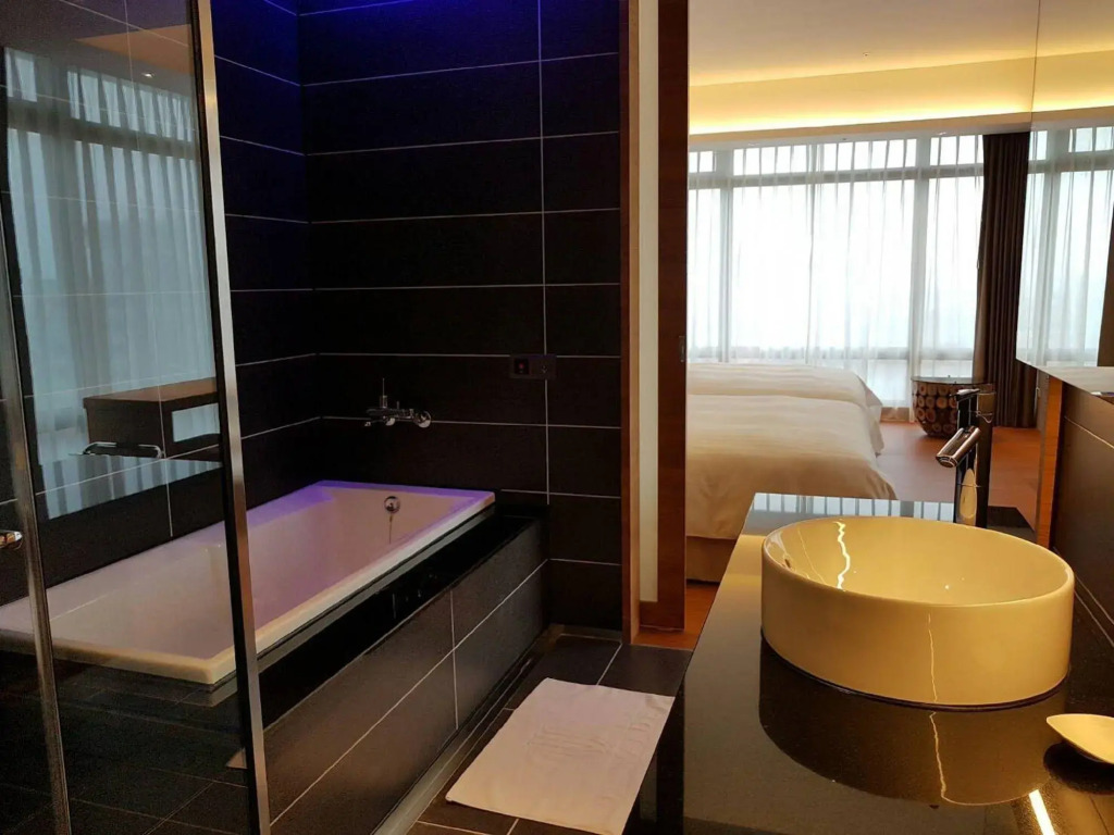Walden Hotel