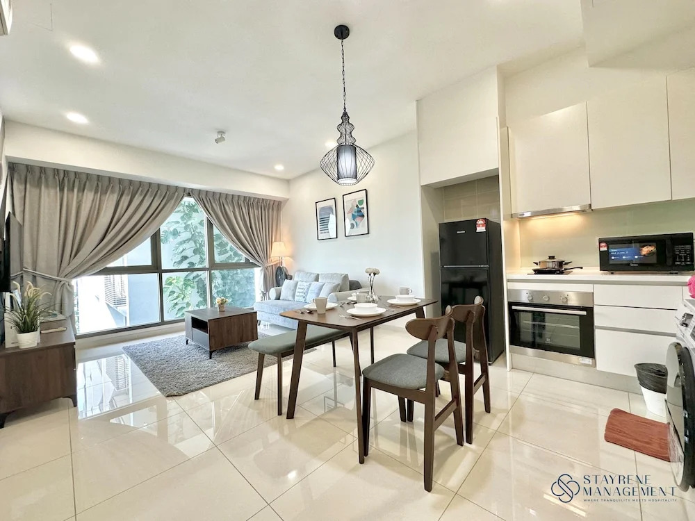 Iskandar Residences Nusajaya by Stayrene