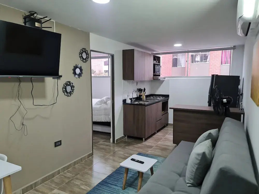 RG33 ApartaSuites