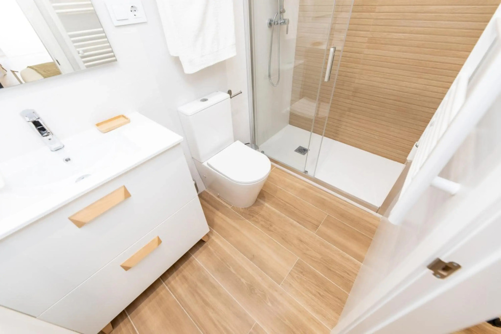 APARTAMENTOS AVENIDA DE AMERICA
