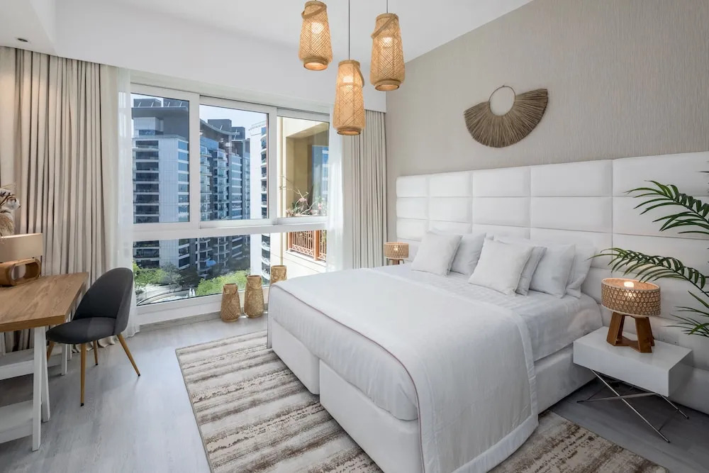 Maison Privee - Bohemian Apt w/ Amazing Seafront Views on The Palm