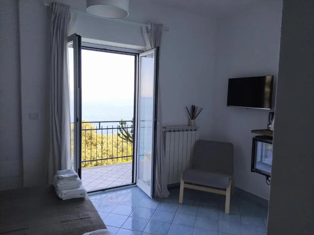 Judia Camere sul mare