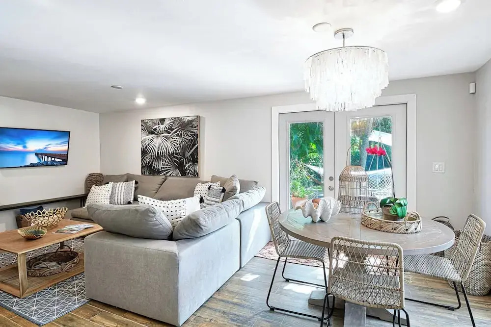 Near Old Naples! Coastal Escape w/ Tropical Patio