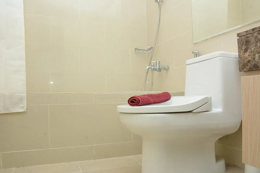 Homey And Cozy Stay 2Br At Casa Grande Apartment