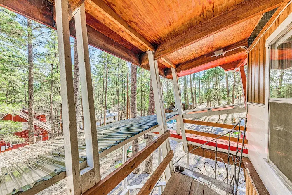 Forest Views & Porch: Family Cabin in Ruidoso