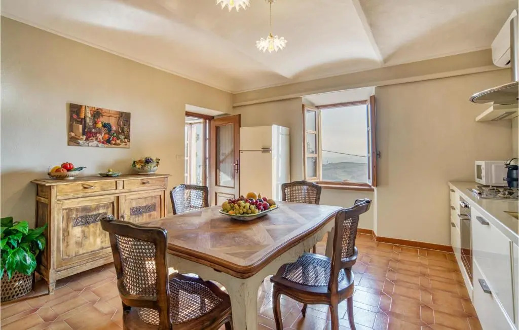 Awesome Home In Priocca With Wifi