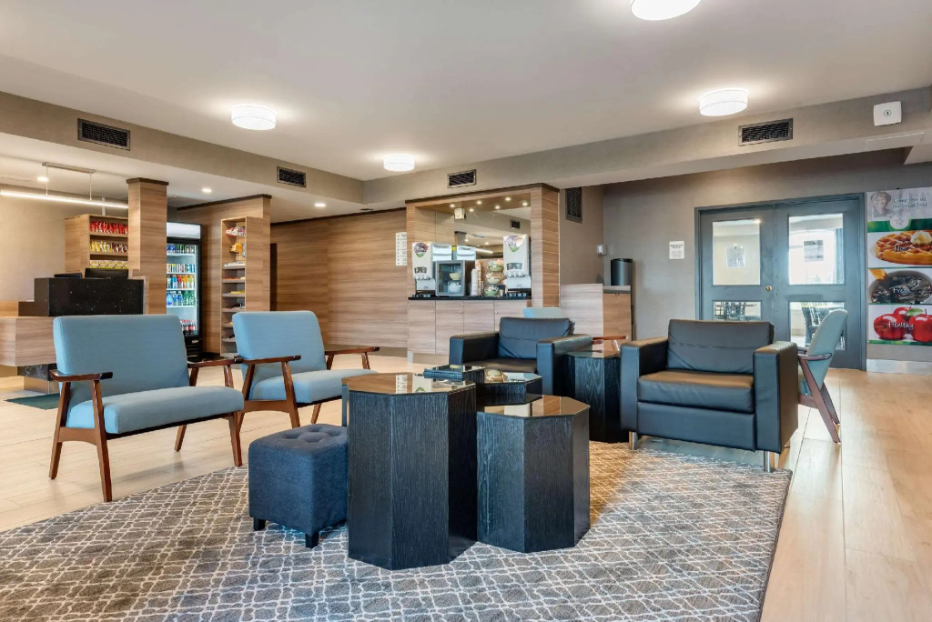 Quality Inn & Suites Oakville-Mississauga